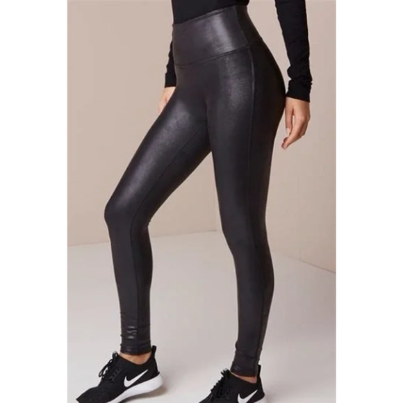 SPANX Women's Black Coated Leggings High Rise Size Large - Picture 1 of 7